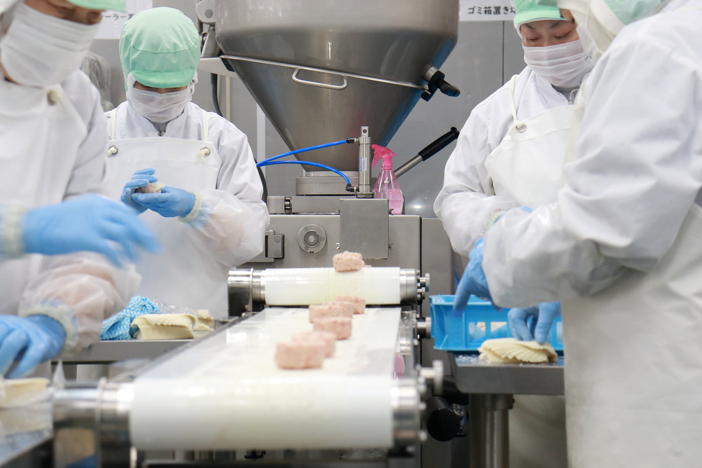 ＜送料込み・限定販売＞元気豚 大粒肉焼売 4個セット（300ｇ【50ｇ×6個入】×4P）【341】